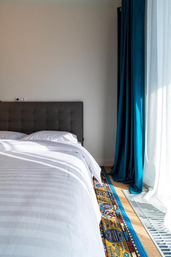 Mirador Bohemian Apt With Views Over Old Town And Tampa Mountain, Near Poiana Braşov Buitenkant foto
